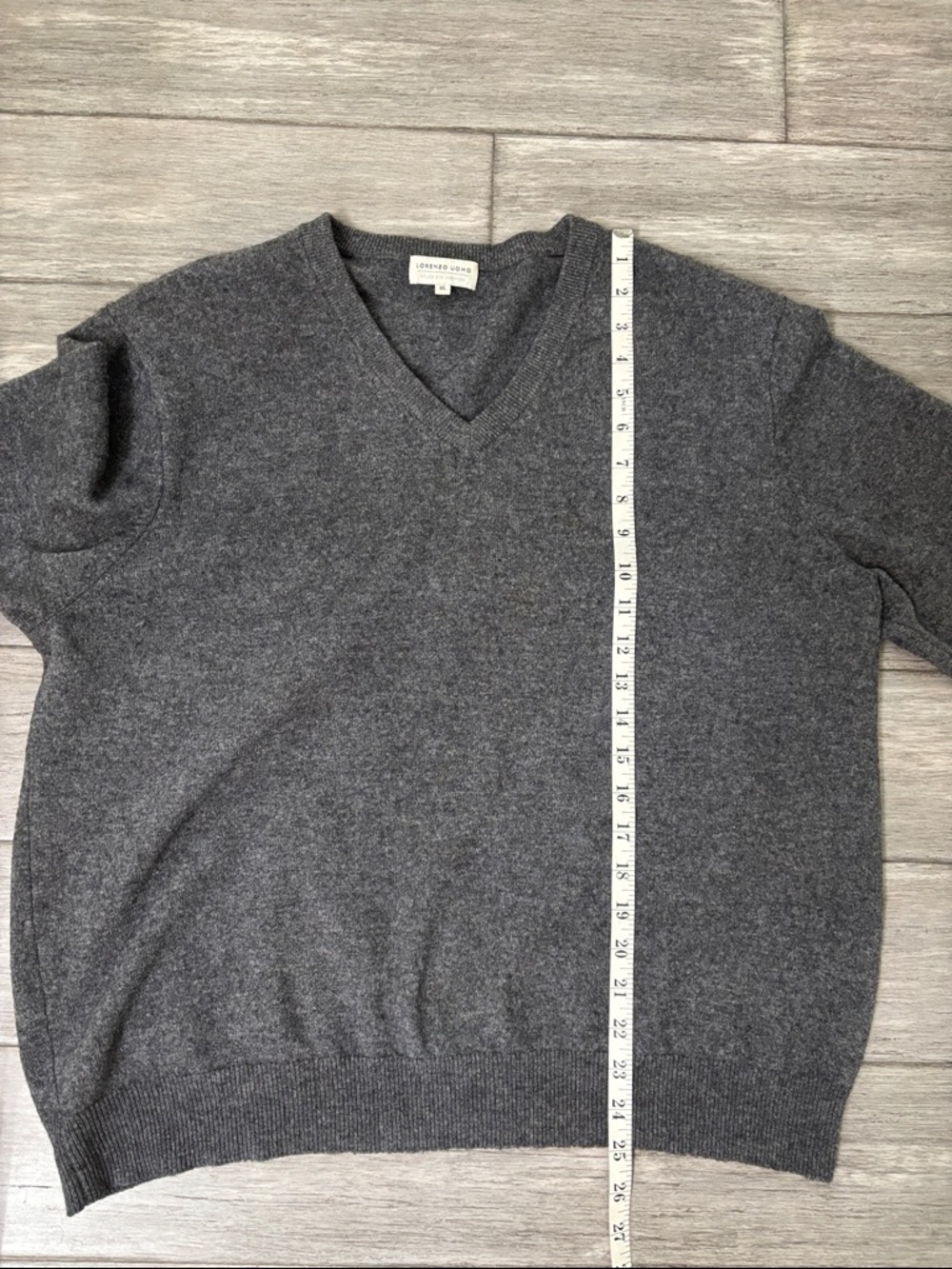 Lorenzo Uomo Charcoal Grey 100% Cashmere V-Neck Sweater Size L Quiet Luxury - Picture 6 of 9
